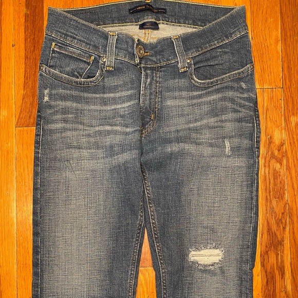 Levi's 542 Tilted Flare Women's Jeans Size 8 Medium Distressed - Picture 11 of 11